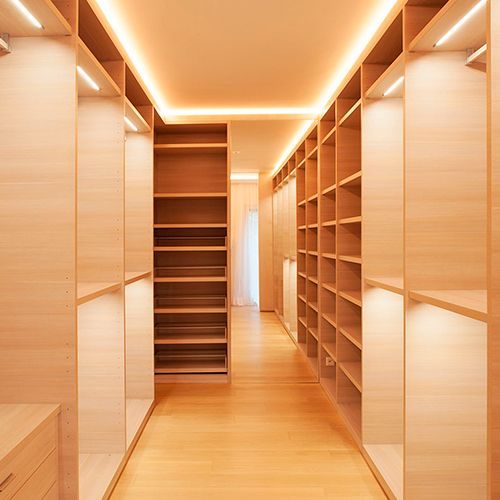 Carpintero-Carpinteria-suelos-laminados-armarios-empotrados-cajoneras-tarimas-flotantes-parquets-vestidores-6