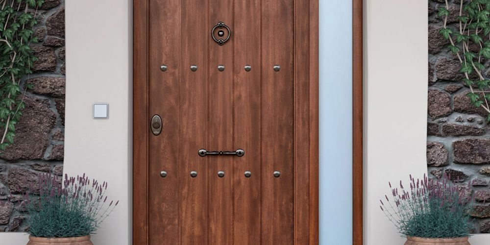 puertas-de-seguridad-madera-carpintero